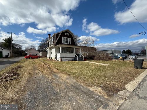 118 S Butz St, STATE COLLEGE, PA, 16801-2818 | Card Image