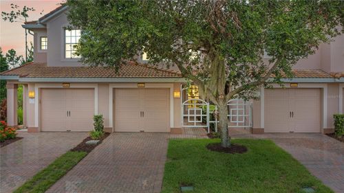 10146-8362 Bella Tierra Ct, Champions Gate, FL, 33896-5384 | Card Image