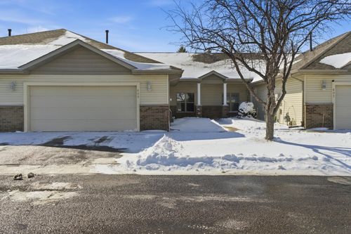 609 Dublin Ct, Mankato, MN, 56001-5374 | Card Image