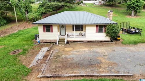 3195 Deavers Town Rd, CLEVELAND, AL, 35049-4177 | Card Image
