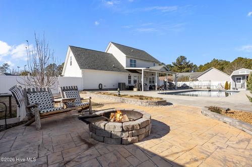 100 Albert Ct, Havelock, NC, 28532-9717 | Card Image