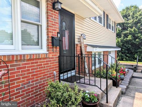 28 S Brentwood Ave, PITMAN, NJ, 08071-1640 | Card Image