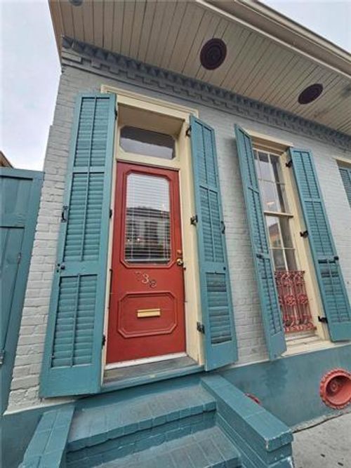 738 Dumaine St, New Orleans, LA, 70116-3109 | Card Image