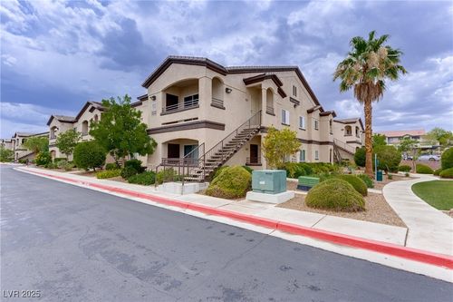 10259-2291 W Horizon Ridge Pkwy, Henderson, NV, 89052-5692 | Card Image