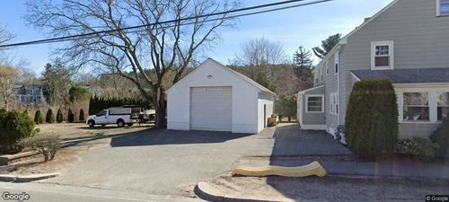 292-292 W Wyoming Ave, Melrose, MA, 02176 | Card Image