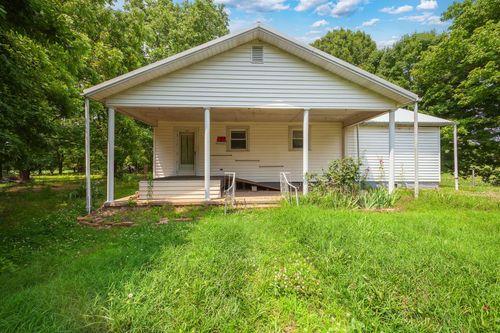 666 Old Dyersburg Rd, Dyer, TN, 38330-3828 | Card Image