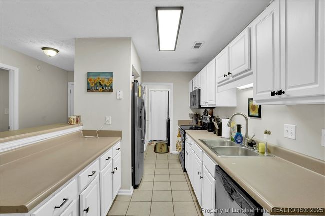 APT-2-2 - 513 Meadowland Ct, Condo with 3 bedrooms, 2 bathrooms and null parking in Hope Mills NC | Image 6