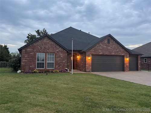 27644 113th St, Coweta, OK, 74429-3838 | Card Image