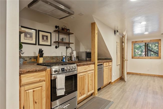 Downstairs Apartment Kitchen | Image 27