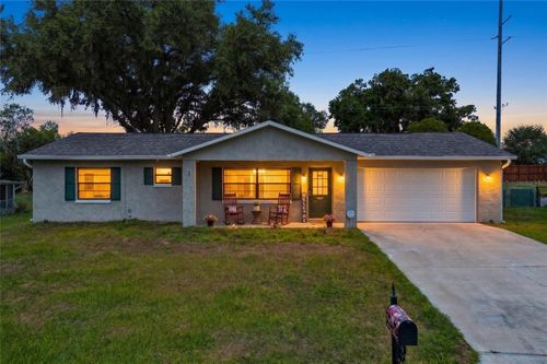 8425 Saint Giles Ct, ZEPHYRHILLS, FL, 33541-7554 | Card Image