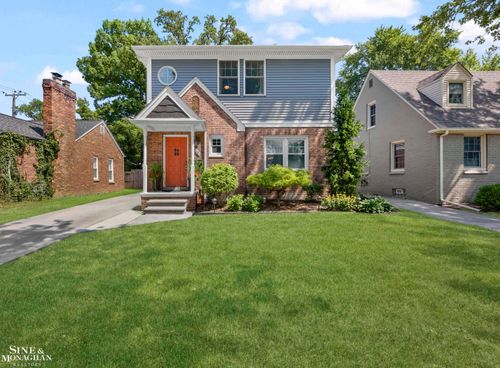 1648 Hampton Rd, Grosse Pointe Woods, MI, 48236-1304 | Card Image