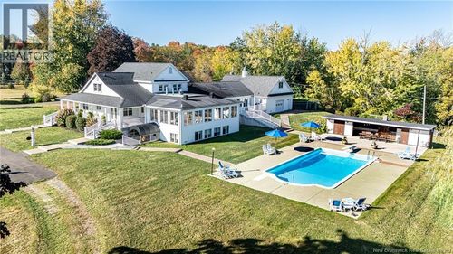 1337 Woodstock Rd, Fredericton, NB, E3B7R9 | Card Image