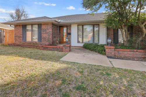 2020 Lankestar Place, Yukon, OK, 73099 | Card Image