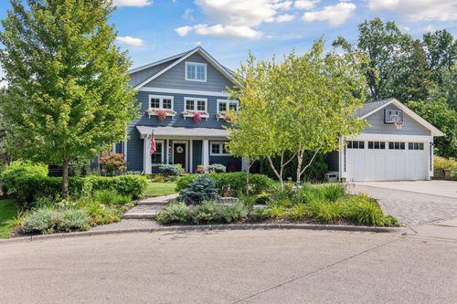 4015-4015 Wood End Drive, Edina, MN, 55424 | Card Image