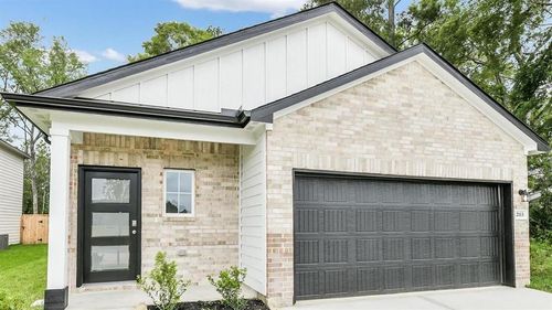 2113 Caney Creek Ln, Conroe, TX, 77301-2445 | Card Image