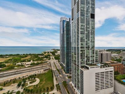 705 - 6 N Michigan Avenue, Condo with 1 bedrooms, 1 bathrooms and null parking in Chicago IL | Image 3