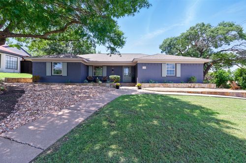 6713 Genoa Rd, Fort Worth, TX, 76116-1847 | Card Image