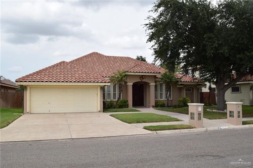 2707 Live Oak St, Mission, TX, 78574-4050 | Card Image