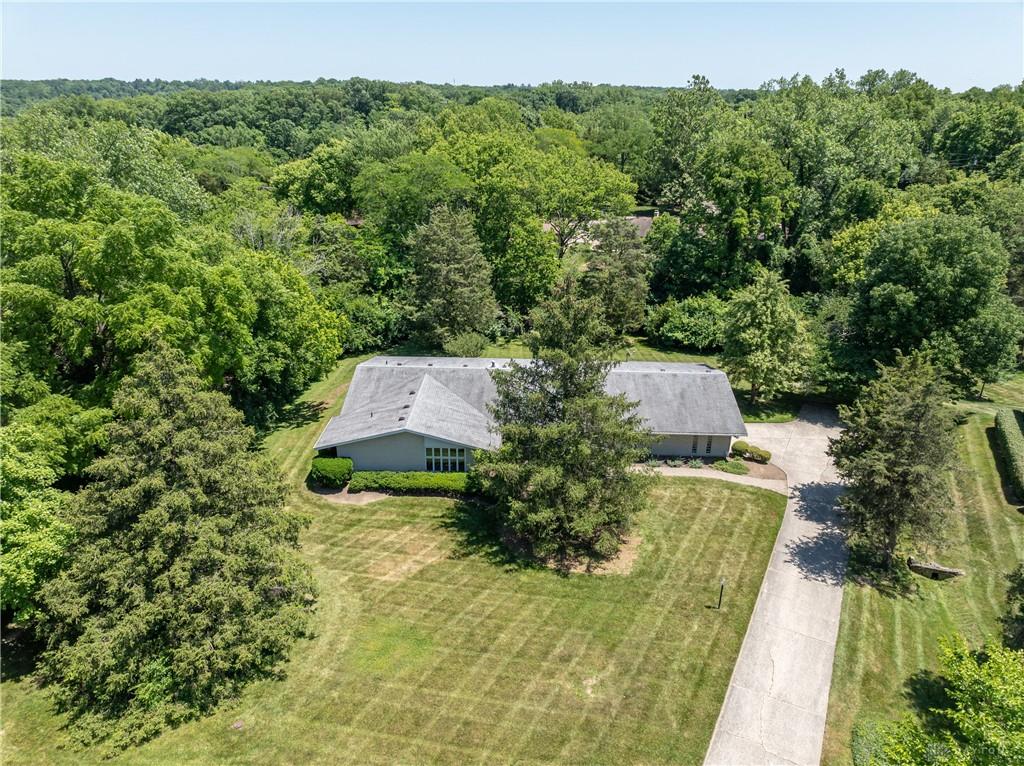 Cedar Crest Trl, Dayton, OH 45459