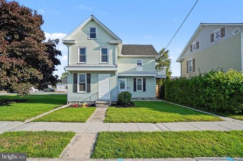 21 E Maple Street, CLEONA, PA, 17042 | Card Image