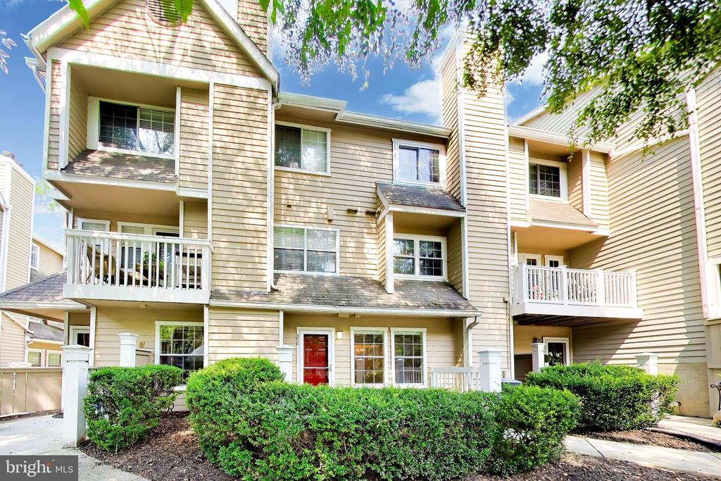Residential Lease in ROCKVILLE 2