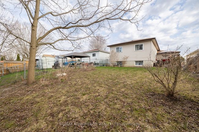 53 Quinlan Dr, House other with 4 bedrooms, 2 bathrooms and 2 parking in Port Hope ON | Image 36