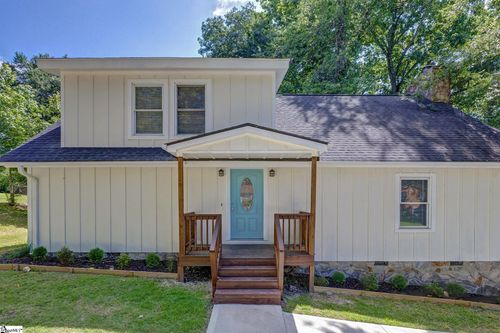 301 Thornwood Dr, Taylors, SC, 29687-3447 | Card Image