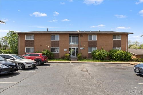 7736 Springdale Drive, Normandy, MO, 63121 | Card Image