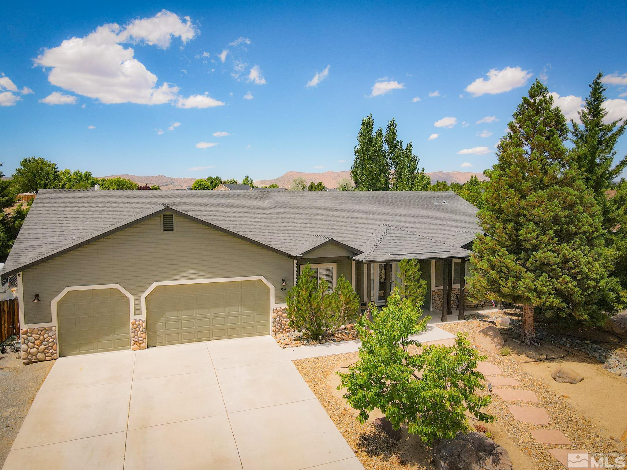Marilyn Mae Dr, Sparks, NV 89441