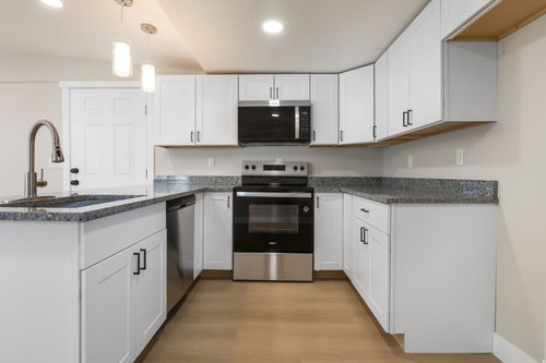 6494 S 1090 W, Murray, UT, 84123-6772 | Card Image