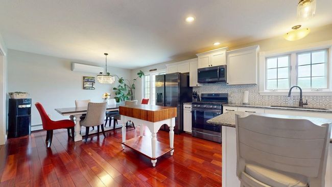 36 Bayview Dr, House other with 4 bedrooms, 4 bathrooms and null parking in Saint Albans VT | Image 12