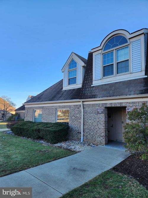 16-8335 Cherry Ln, LAUREL, MD, 20707-4828 | Card Image