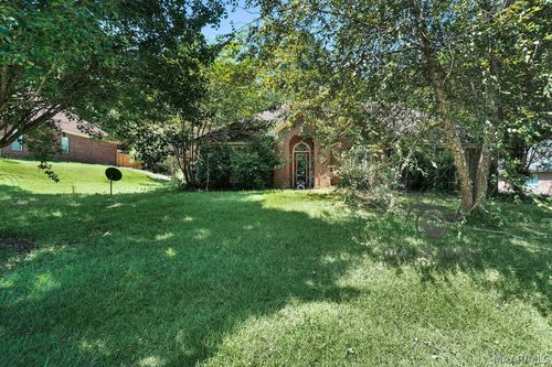 391 Fallon Ct, Deatsville, AL, 36022-4063 | Card Image