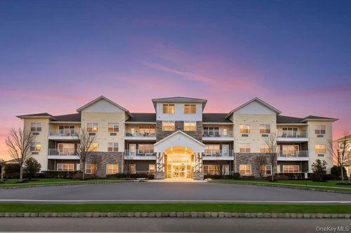 14-1 Meadow Ln, Brookhaven, NY, 11719-9631 | Card Image