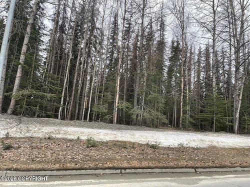 327 Knight Dr, Soldotna, AK, 99669 | Card Image