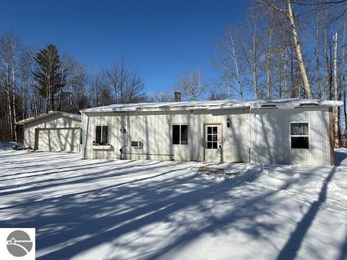 2785 W Falmouth Road, McBain, MI, 49657 | Card Image