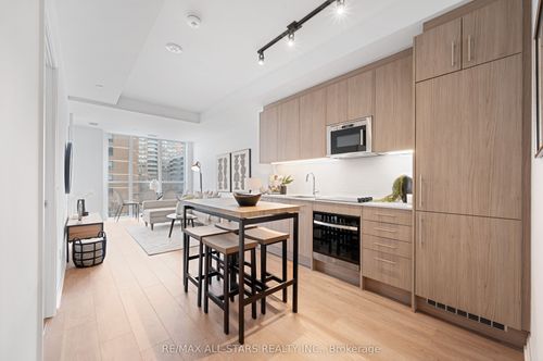 408-286 Main St, Toronto, ON, M4C0B3 | Card Image