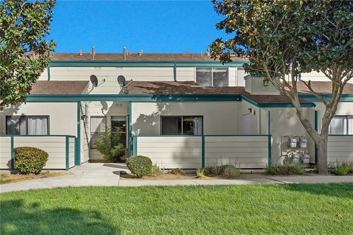 unit-11-44544 15th St E, Lancaster, CA, 93535-6325 | Card Image