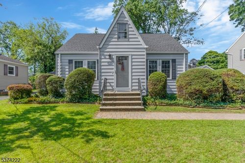 17 George Ave, Middlesex, NJ, 08846-1737 | Card Image