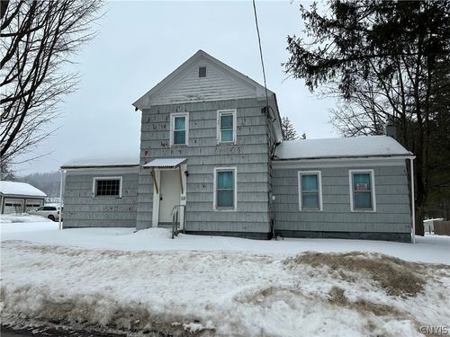 58 N Main St, Newport, NY, 13416-3611 | Card Image