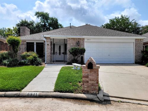 6511 Pauma Dr, Houston, TX, 77069-1741 | Card Image