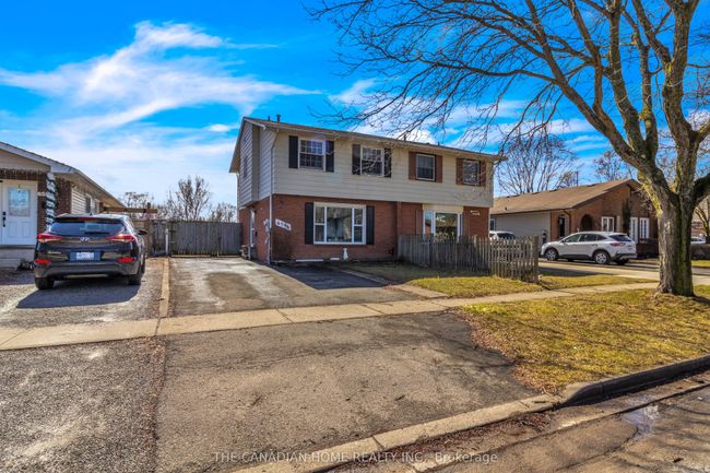 6596 Harmony Ave, House attached with 4 bedrooms, 2 bathrooms and 3 parking in Niagara Falls ON | Image 6