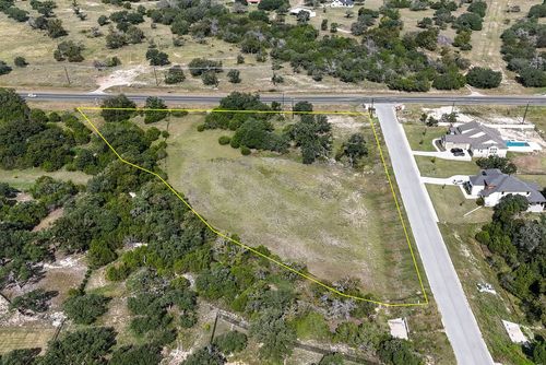 100 Spence Ln, Liberty Hill, TX, 78642-2473 | Card Image