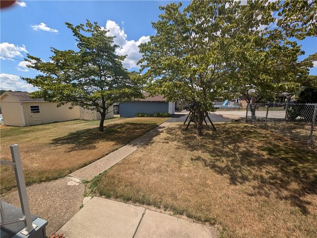 408 S Hickory St, House other with 3 bedrooms, 1 bathrooms and 1 parking in Scottdale PA | Image 19