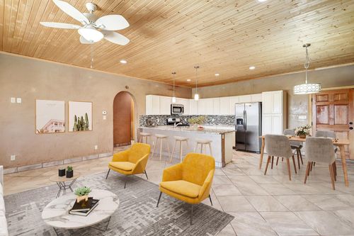 11 Calle De Isiah, Ranchos De Taos, NM, 87557-7945 | Card Image