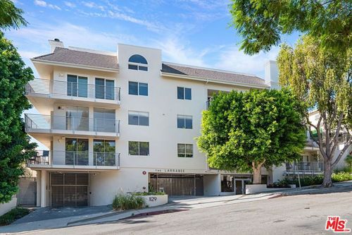 11-1129 Larrabee Street, West Hollywood, CA, 90069 | Card Image