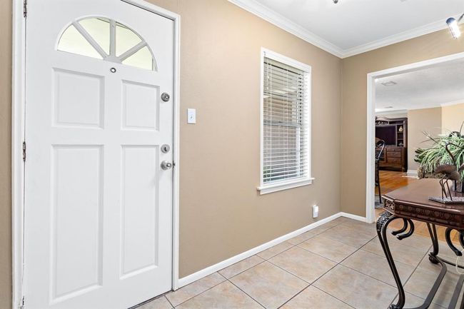 4859 Cleveland Ave, House other with 4 bedrooms, 3 bathrooms and 4 parking in Groves TX | Image 4