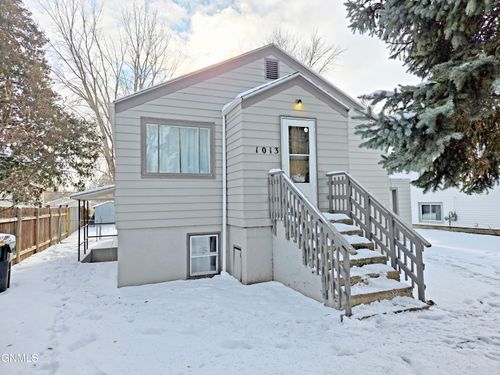 1013 Jefferson Ave, Bismarck, ND, 58504-5316 | Card Image