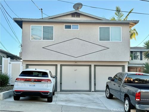 317 Avenida Madrid, San Clemente, CA, 92672-6600 | Card Image