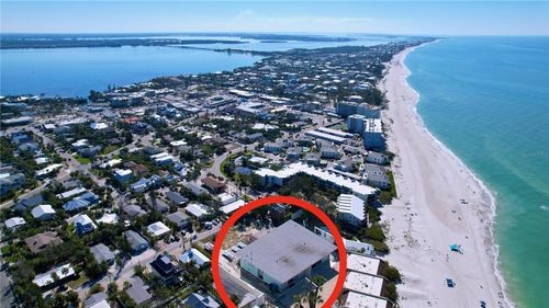 5615 Gulf Dr, HOLMES BEACH, FL, 34217-1616 | Card Image